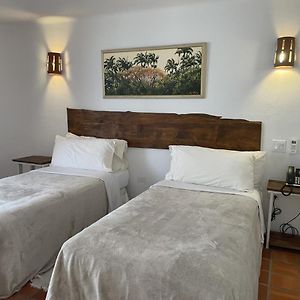 Partial Ocean View Room Twin